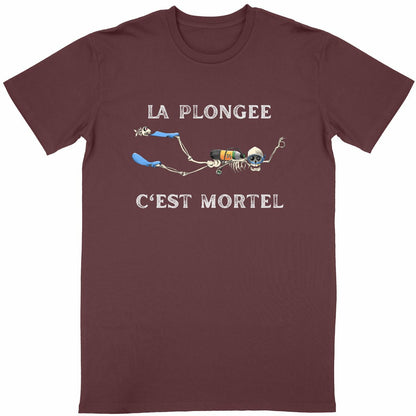 T-shirt plongée 100% bio halloween: Un squellette plongeur dévoré par un poisson monstre